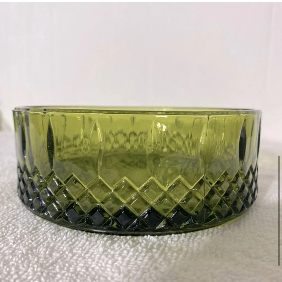 Vintage Avocado Green Indiana Glass Princess Pattern  Candy Dish - Picture 6 of 10
